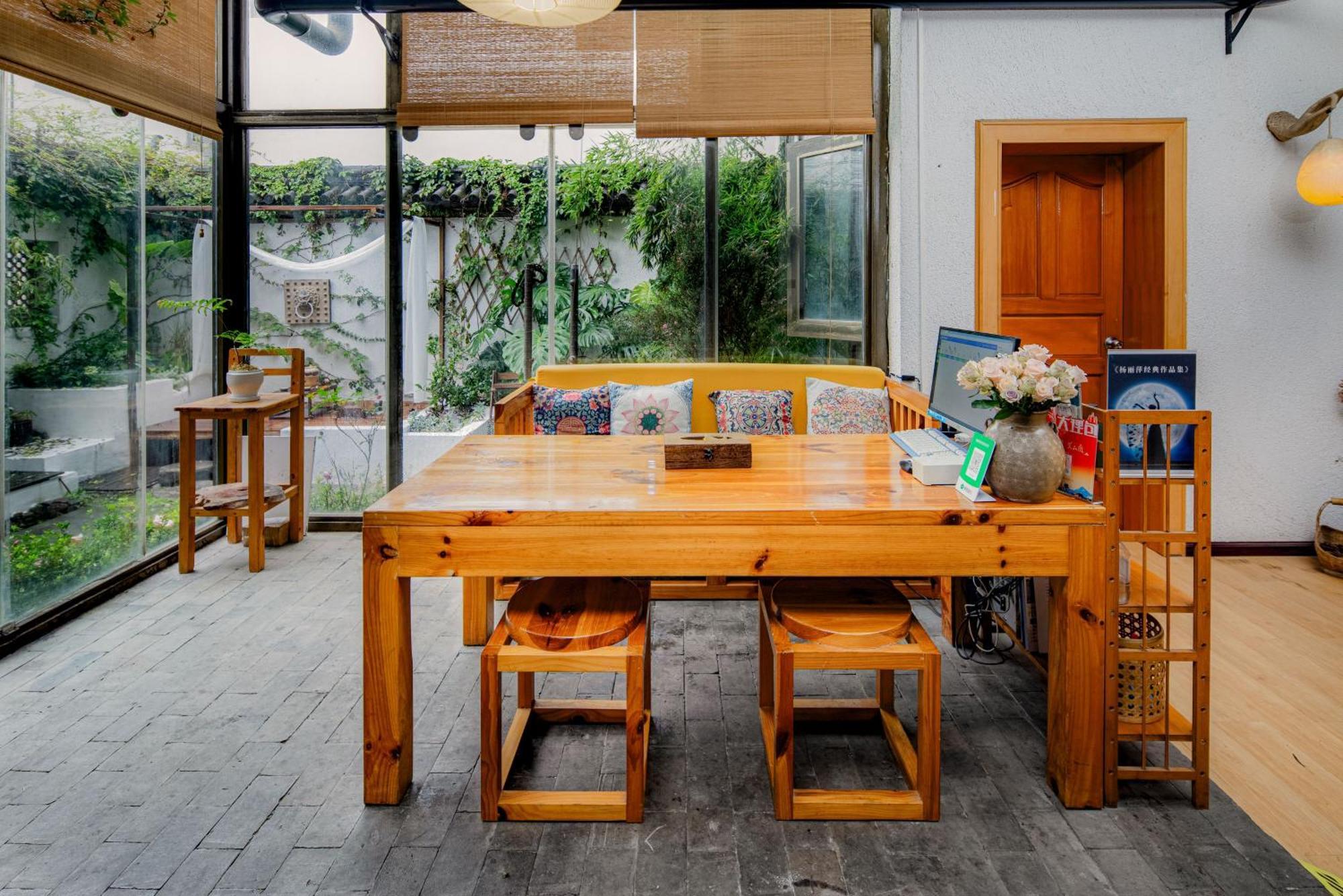 Dali Buxianshan Boutique Guesthouse-In Dali Ancient City,Near Three Pag Odas And Erhai Lake,Provide Tour Guide Service And Local Experience Zewnętrze zdjęcie